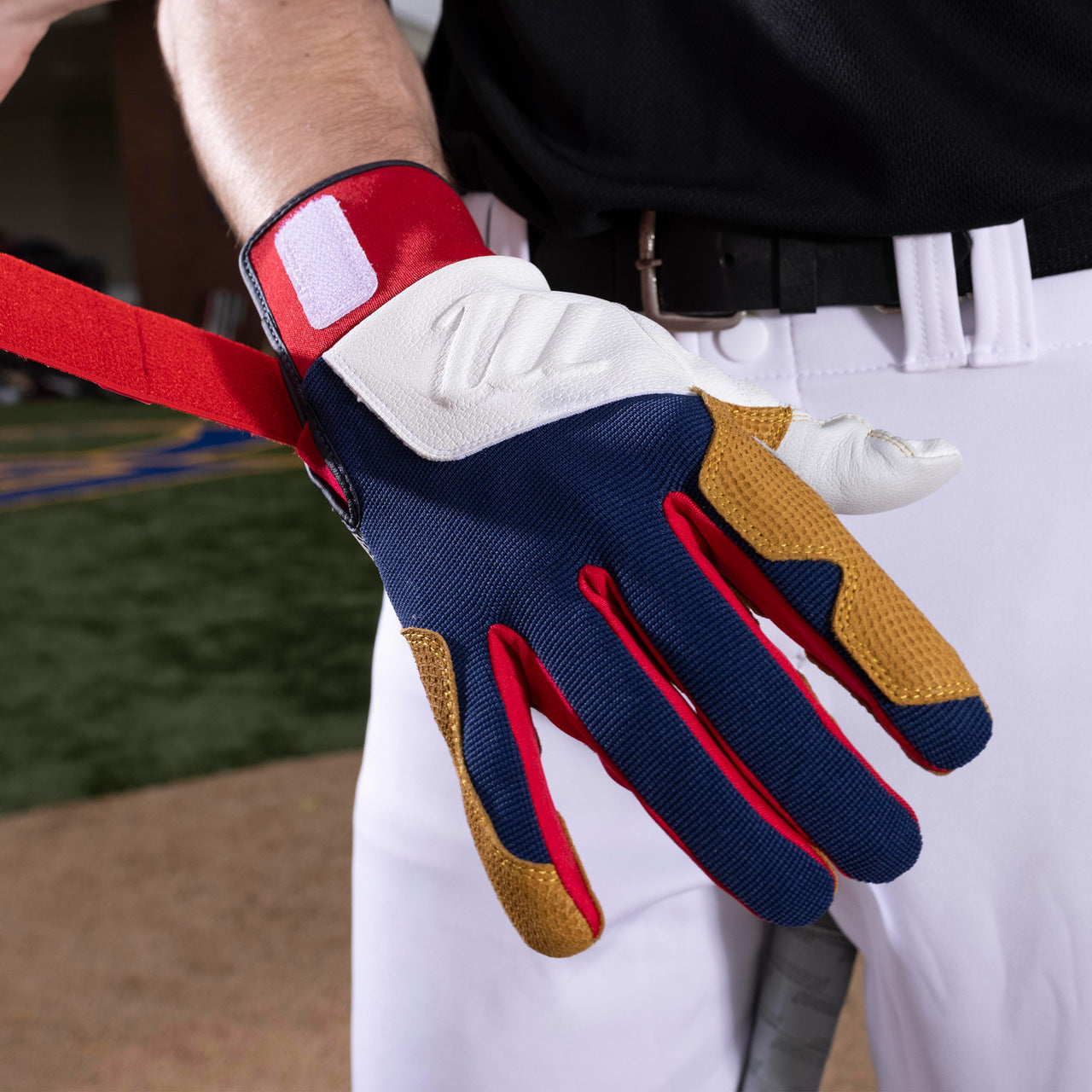Marucci Blacksmith Full Wrap Batting Glove